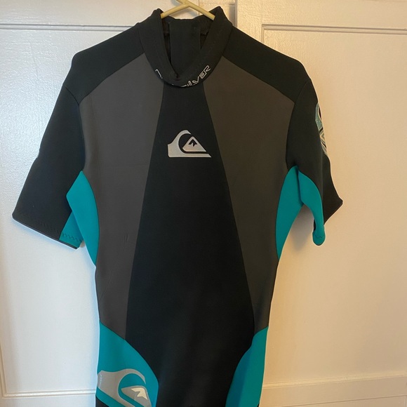 Quiksilver Shorty Wetsuit - Picture 1 of 2